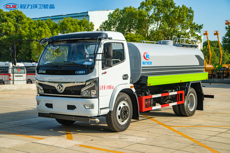 CLW5121GSS6型洒水车