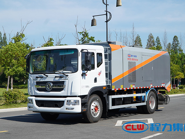 CLW5180TXC6型吸尘车